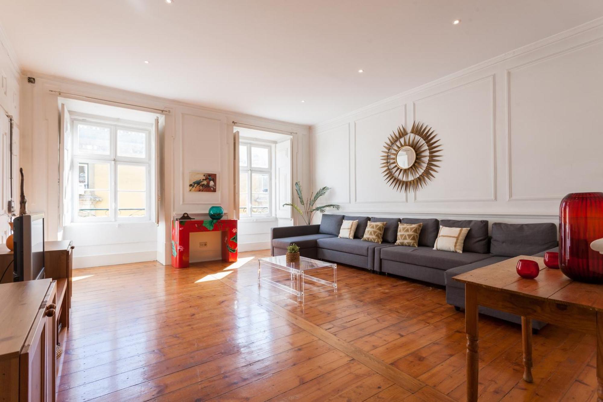 Tejo Vintage Three-Bedroom Apartment - By Lu Holidays Lisboa Εξωτερικό φωτογραφία
