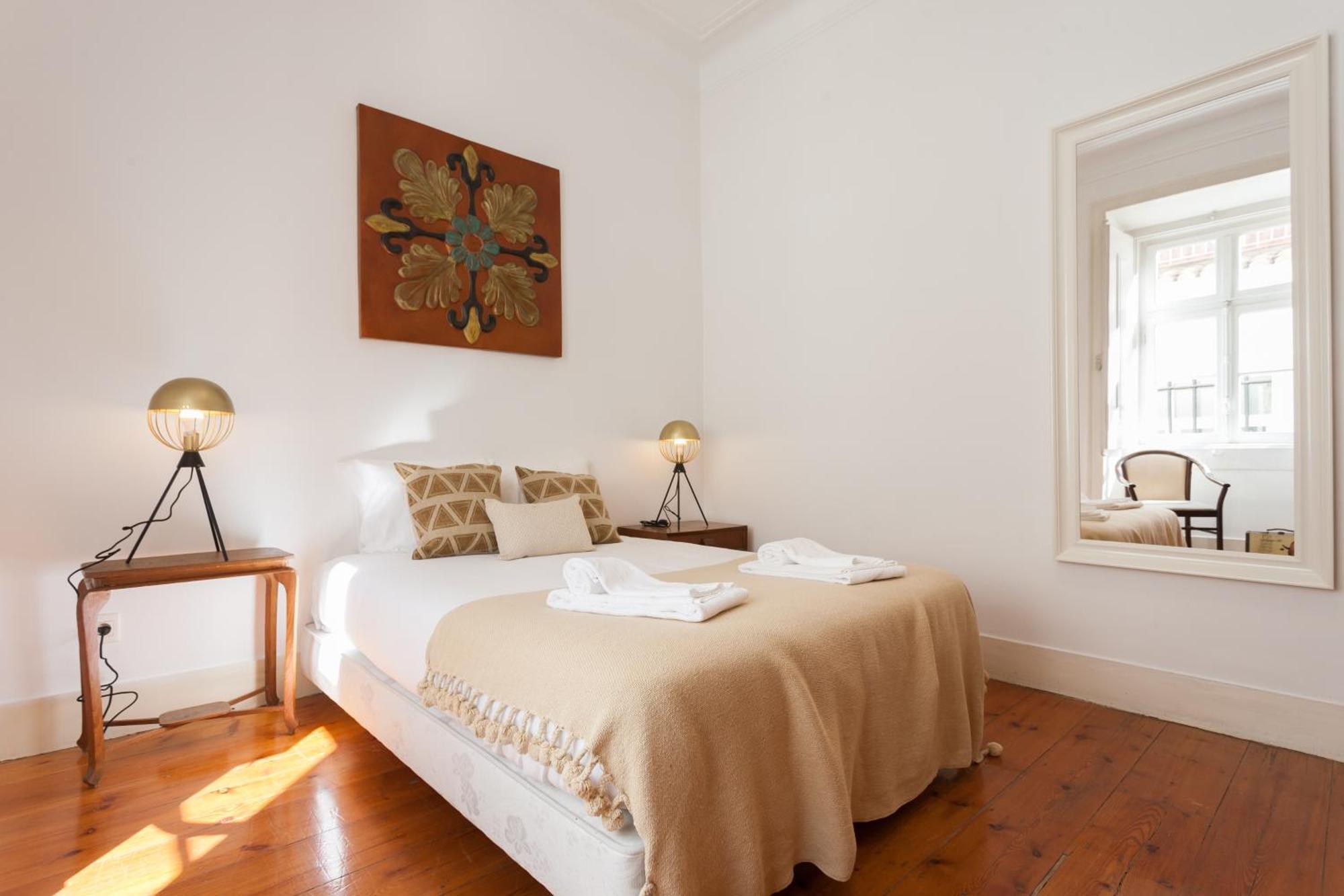 Tejo Vintage Three-Bedroom Apartment - By Lu Holidays Lisboa Εξωτερικό φωτογραφία