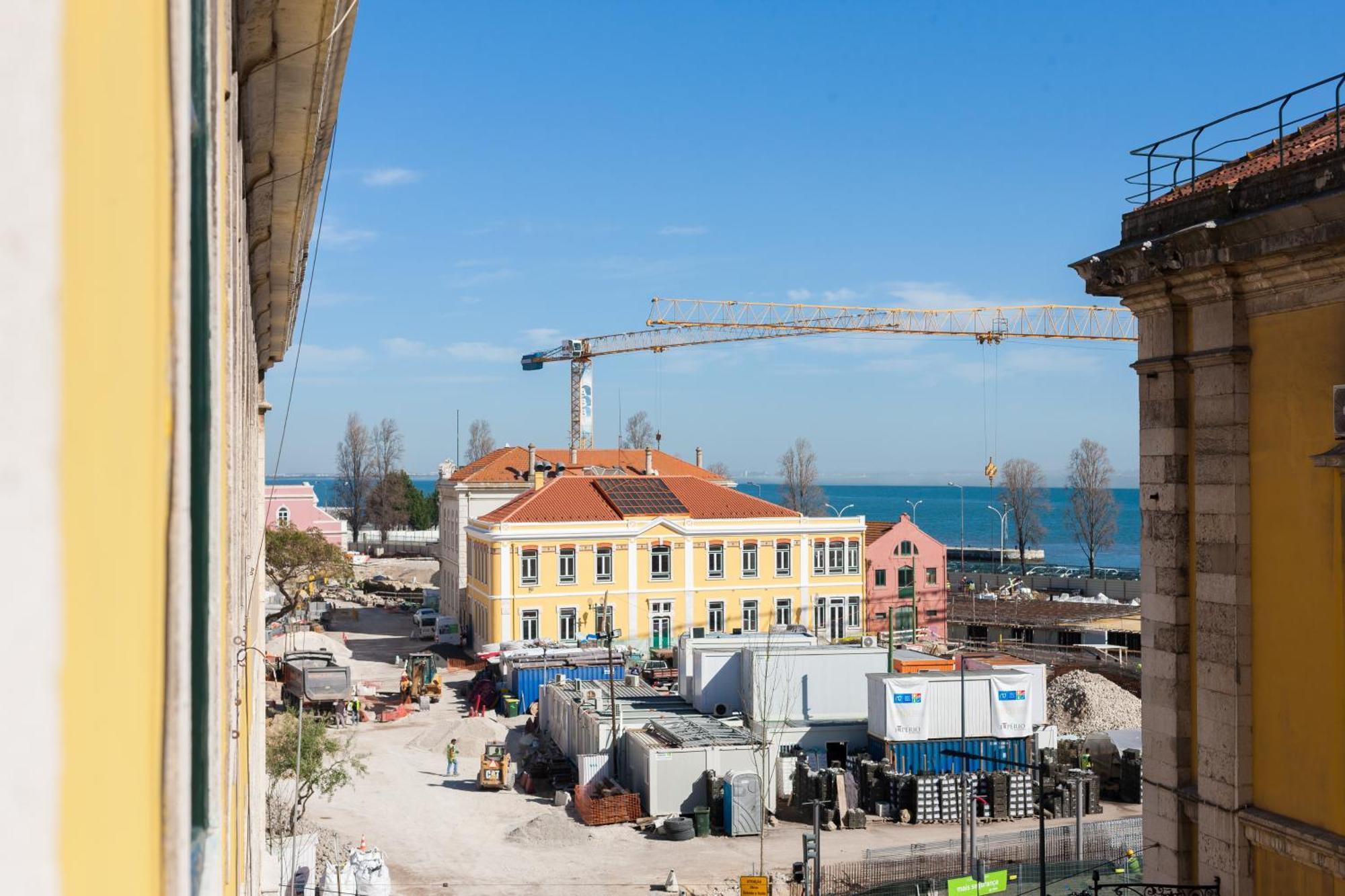Tejo Vintage Three-Bedroom Apartment - By Lu Holidays Lisboa Εξωτερικό φωτογραφία